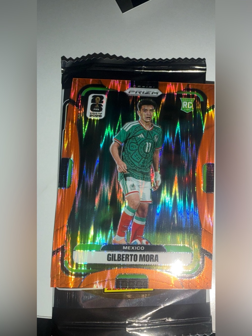 Gilberto Mora Mexico Soccer Trading Card - Orange flash Holo Prizm